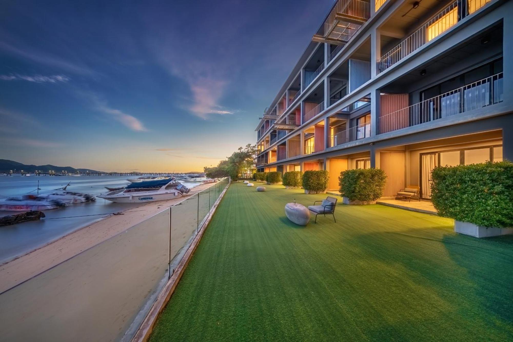 Shin Arch39 Phuket Beach Front - Sha Plus Чалонг Экстерьер фото